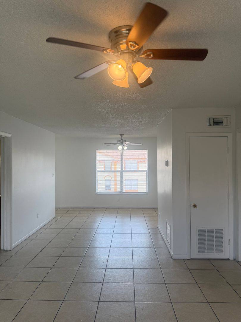 Condo for rent at 1807 Michigan Ave, Kissimmee, FL 34744