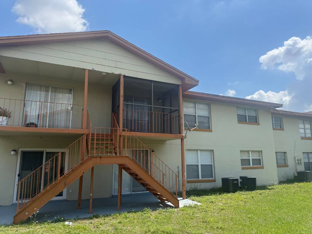Condo for rent at 1807 Michigan Ave, Kissimmee, FL 34744