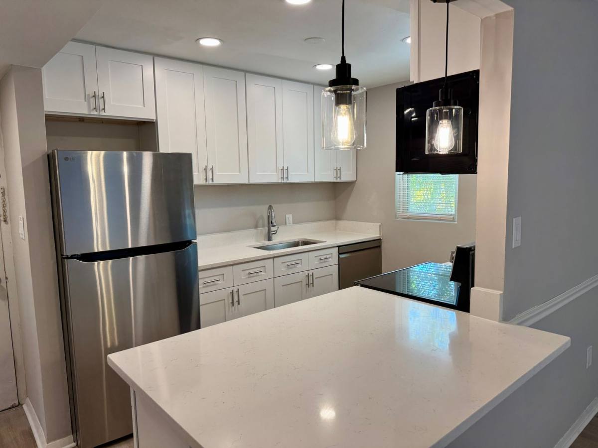 Apartment for rent at 2401 W Morrison Ave, Tampa, FL 33629