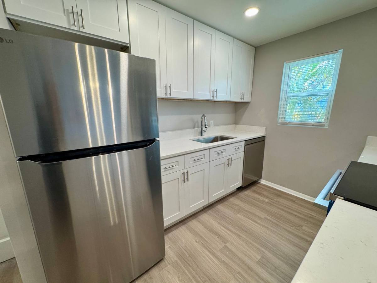 Apartment for rent at 2401 W Morrison Ave, Tampa, FL 33629