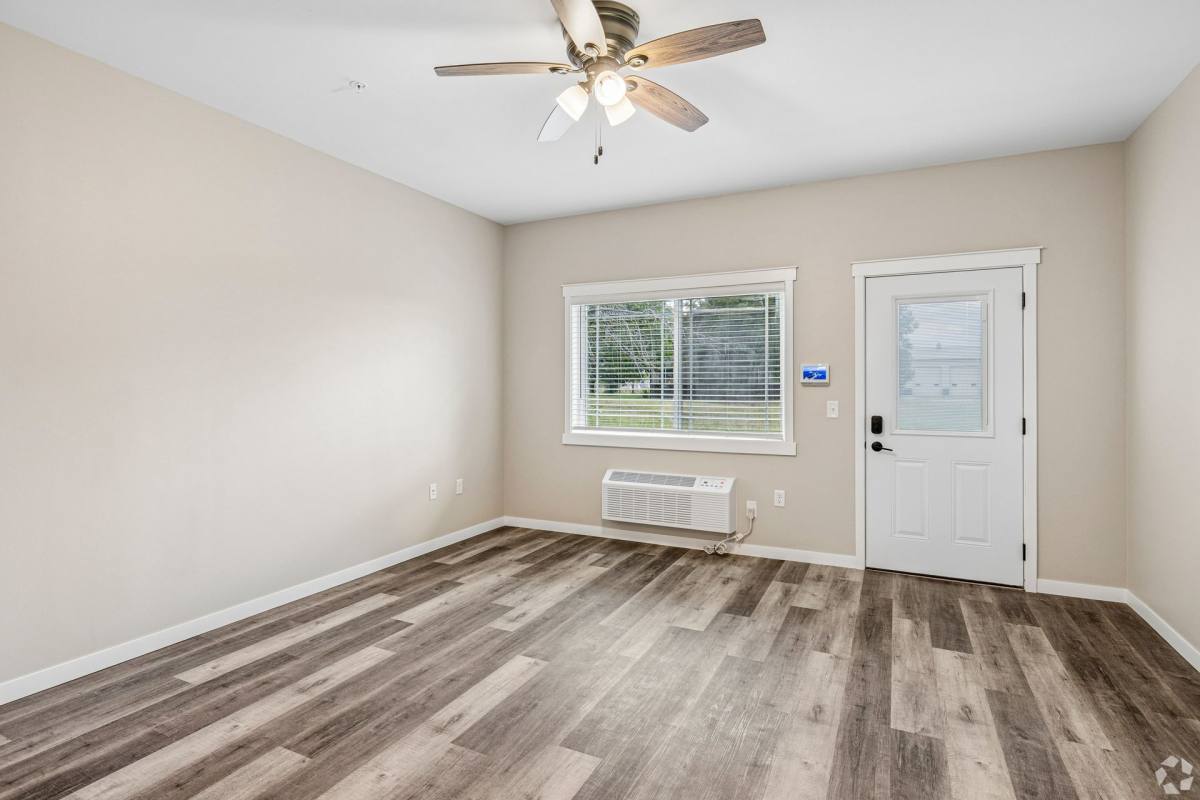 Pine Meadows, 1541 James St, Prescott, WI 54021 - Apartment for Rent - Image 10