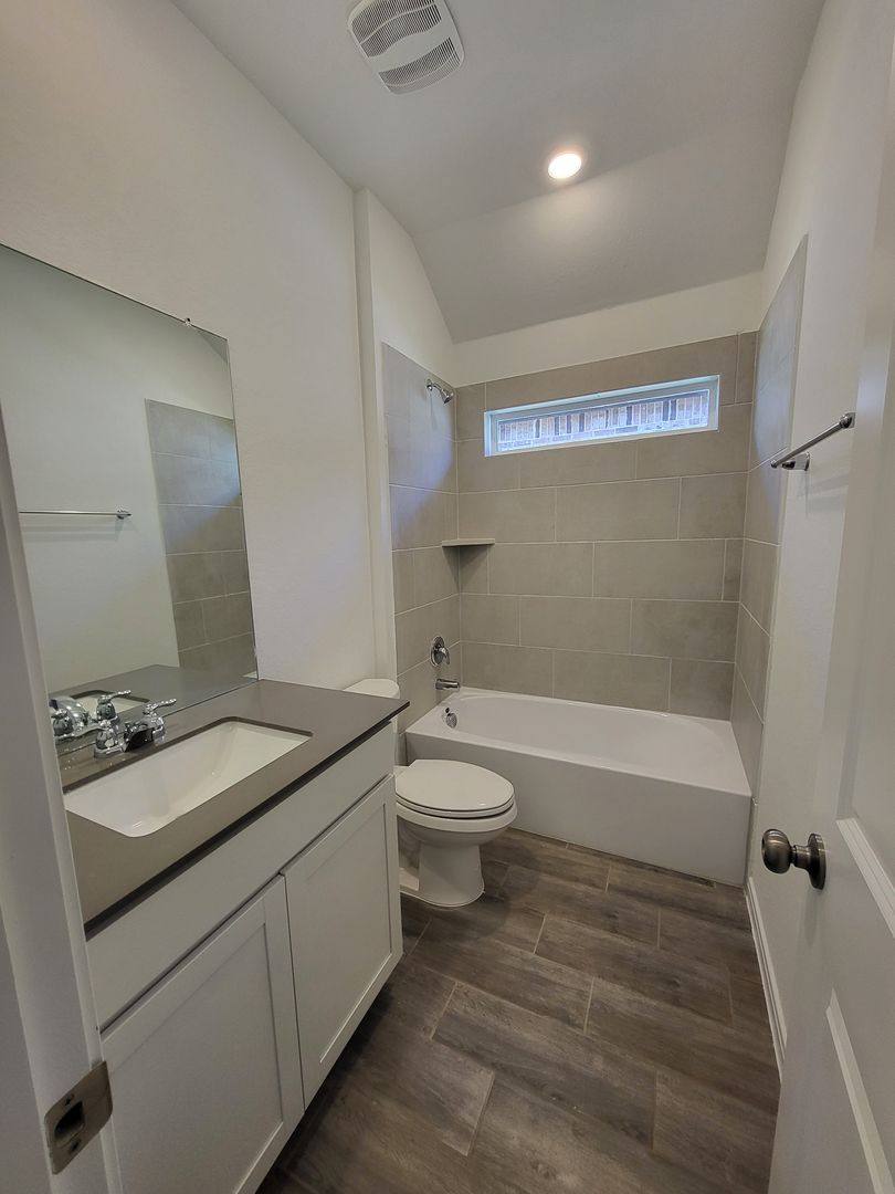 House for rent at 1233 Fox Wing Way, New Braunfels, TX 78132