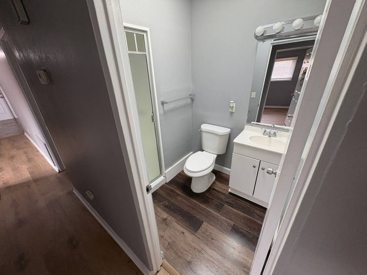 House for rent at 8437 January Ave, Saint Louis, MO 63134