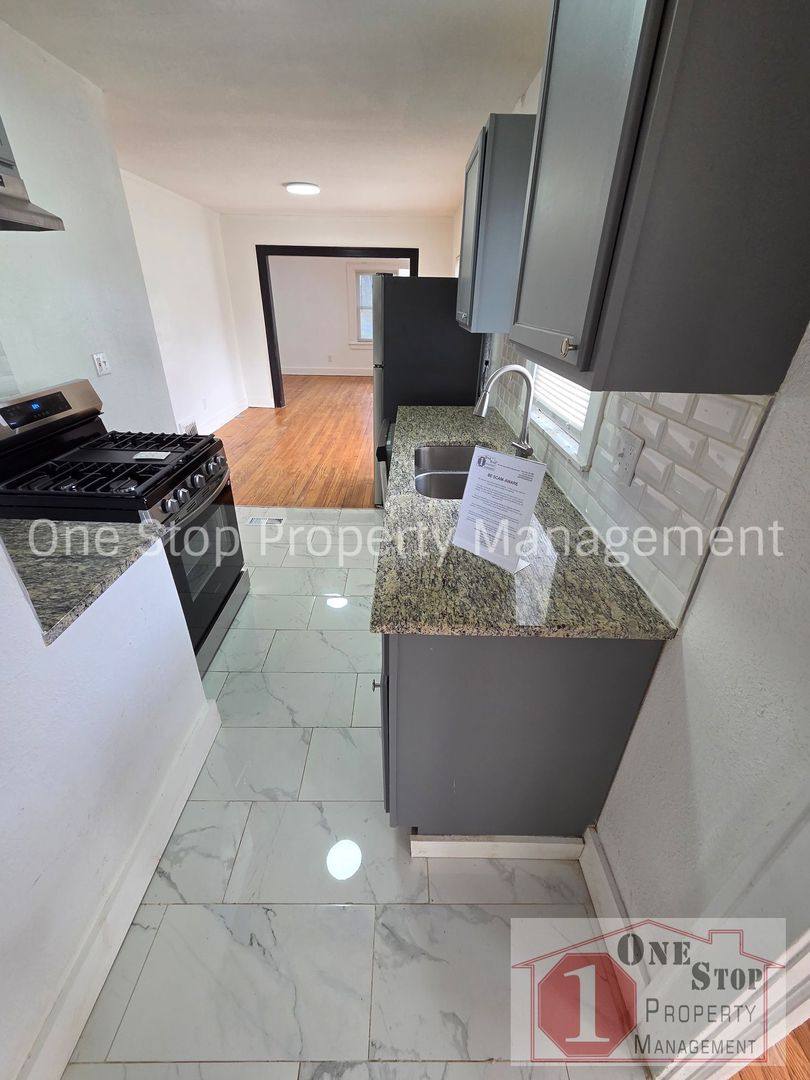 House for rent at 1813 E 85th St, Kansas City, MO 64132