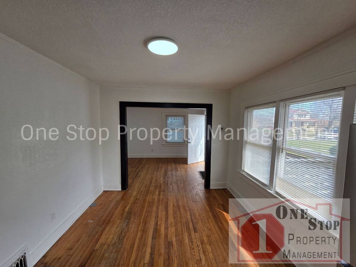 House for rent at 1813 E 85th St, Kansas City, MO 64132