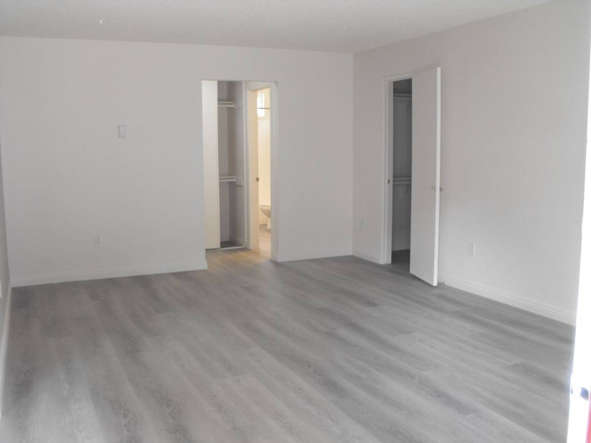 Apartment for rent at 2020 W Alameda Ave, Anaheim, CA 92801