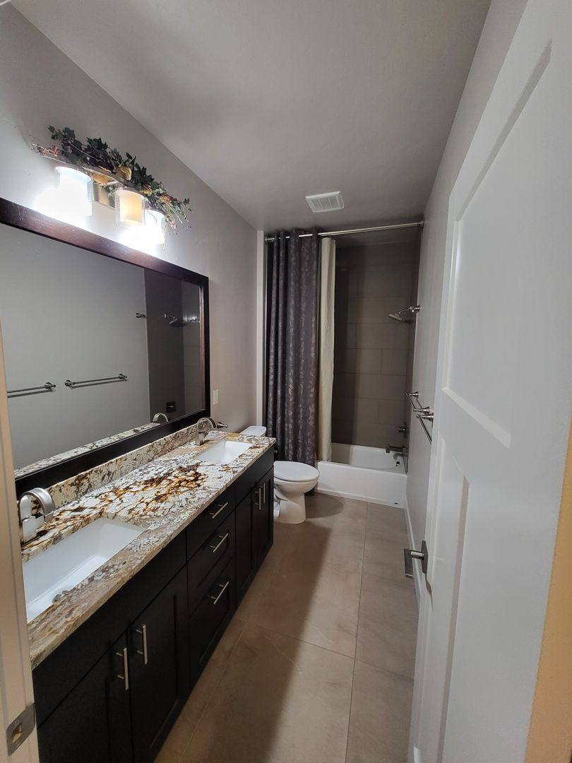 Apartment for rent at 4581 SW Zenith Point Court, Redmond, OR 97756