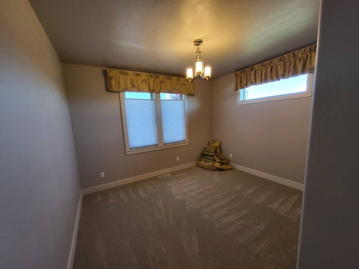 Apartment for rent at 4581 SW Zenith Point Court, Redmond, OR 97756