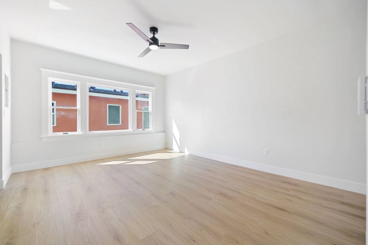 Apartment for rent at 1037 E 1st St, Long Beach, CA 90802