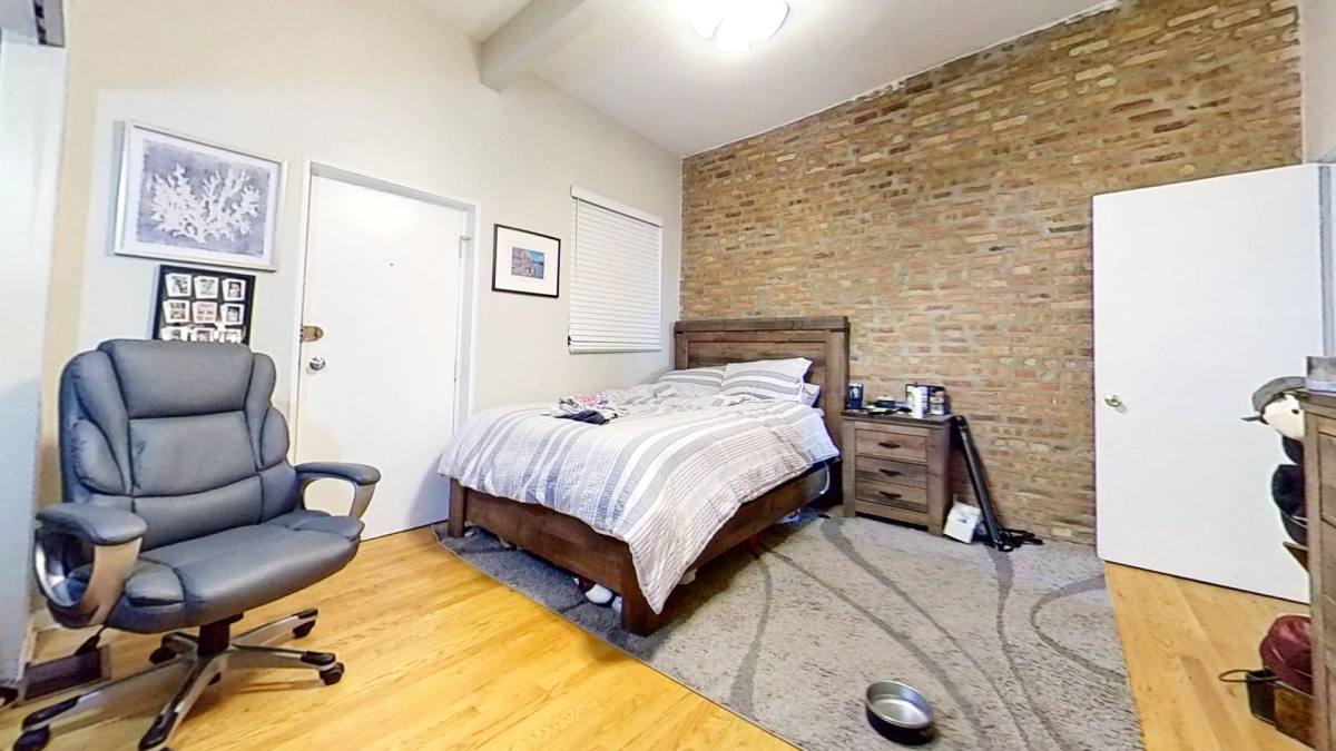 Apartment for rent at 3533 N Southport Ave, Chicago, IL 60657