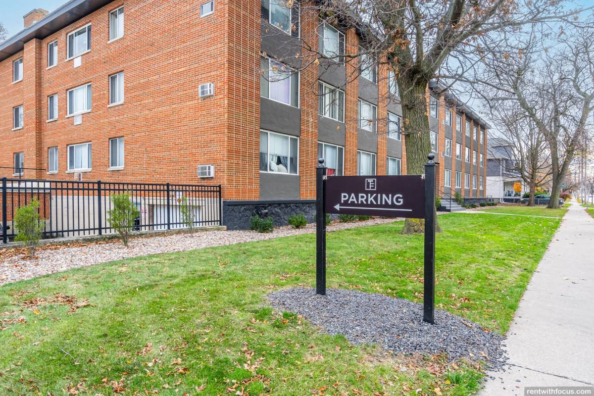 Apartment for rent at 409 S Webster Ave, Green Bay, WI 54301