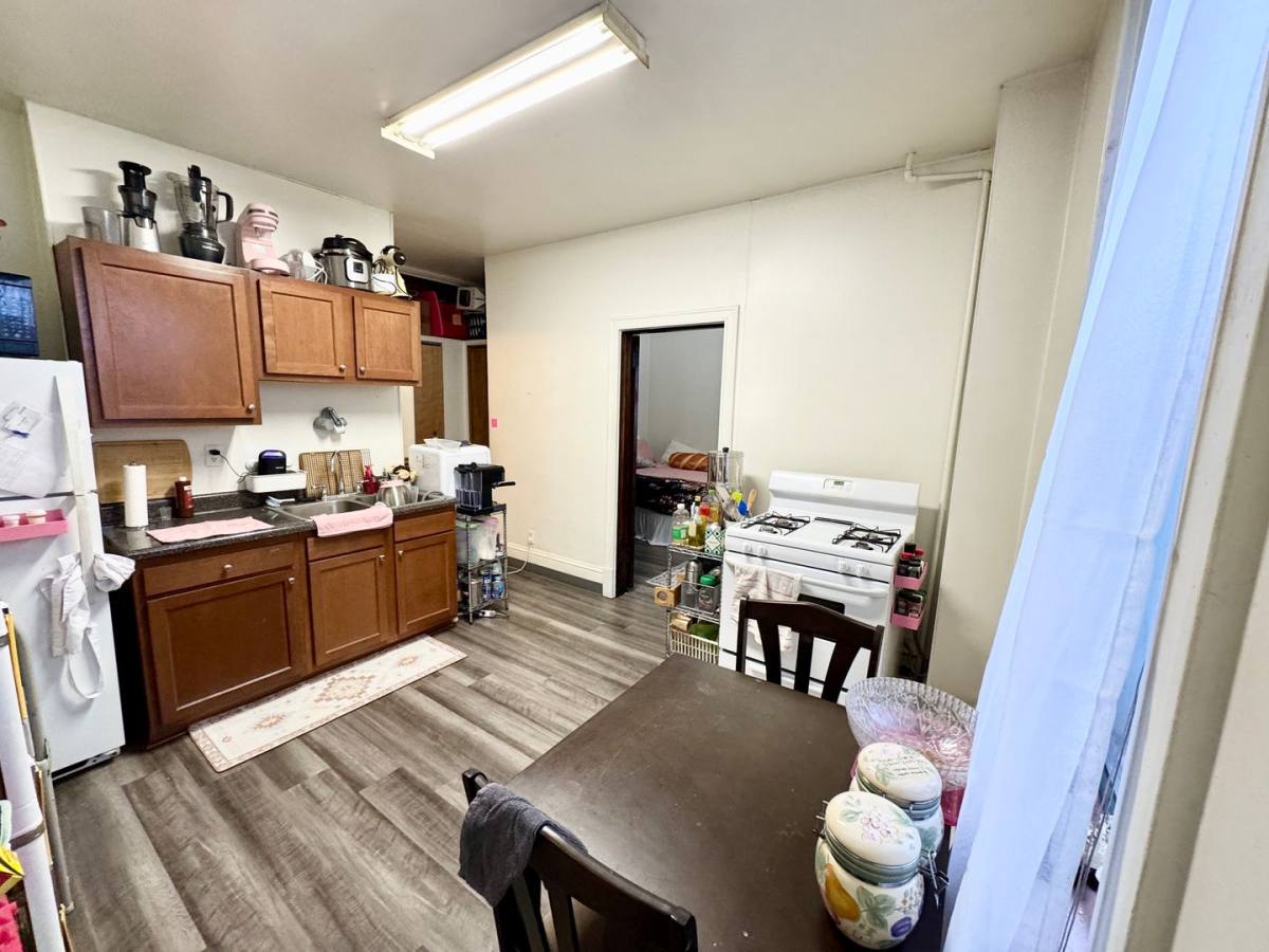 Apartment for rent at 301 S Winebiddle St, Pittsburgh, PA 15224