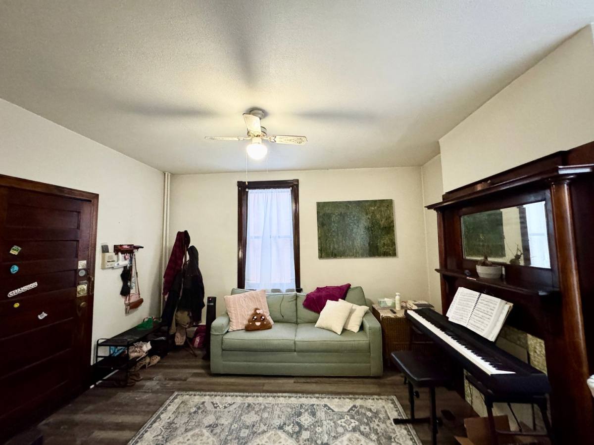 Apartment for rent at 301 S Winebiddle St, Pittsburgh, PA 15224