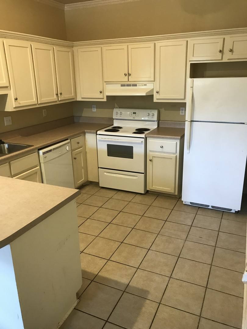 Townhouse for rent at 97 Cypress Glen, Oxford, MS 38655
