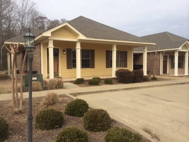 Townhouse for rent at 97 Cypress Glen, Oxford, MS 38655