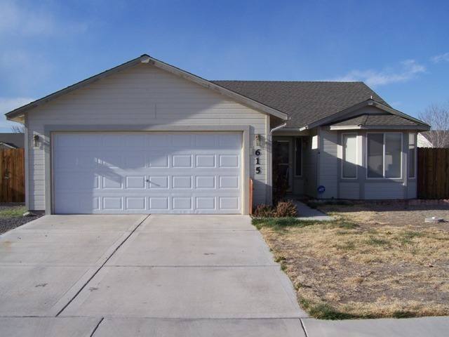 House for rent at 615 Jenny's Lane, Fernley, NV 89408