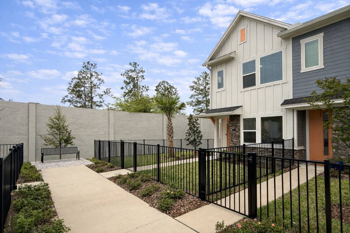Townhouse for rent at 11102 Quantum Court, Jacksonville, FL 32256