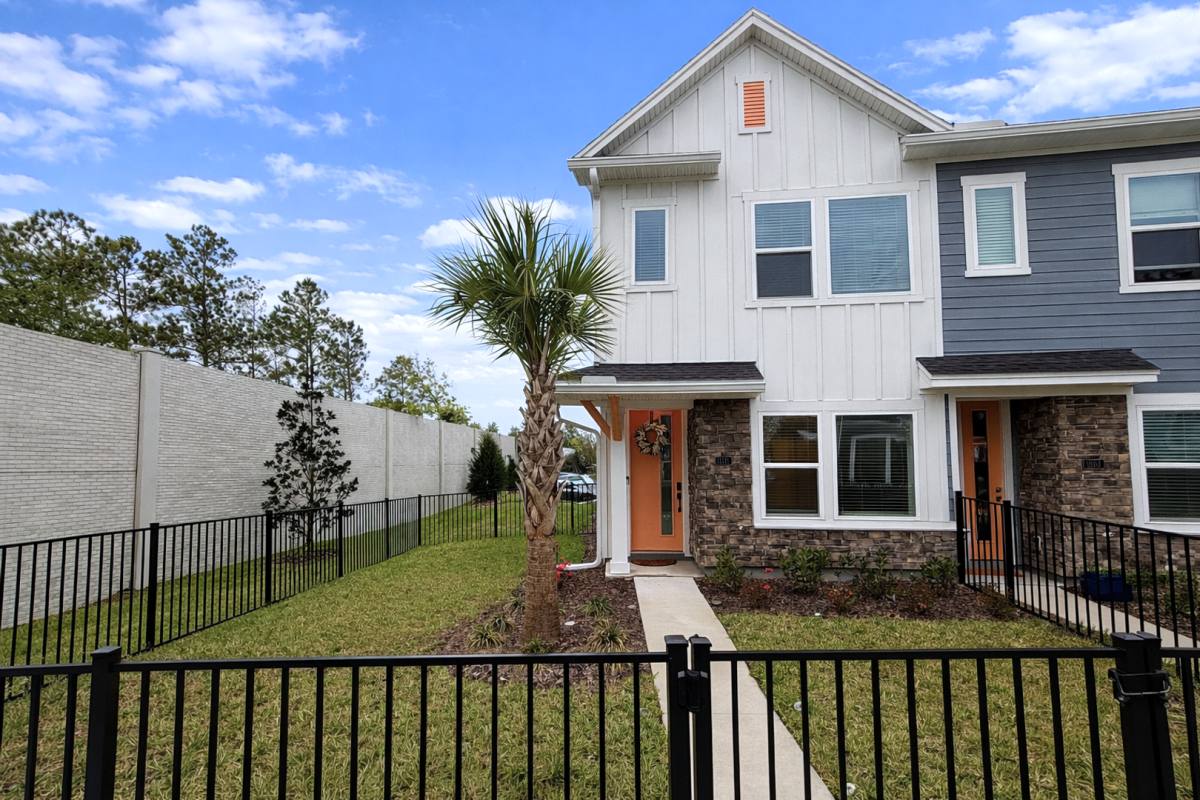 Townhouse for rent at 11102 Quantum Court, Jacksonville, FL 32256