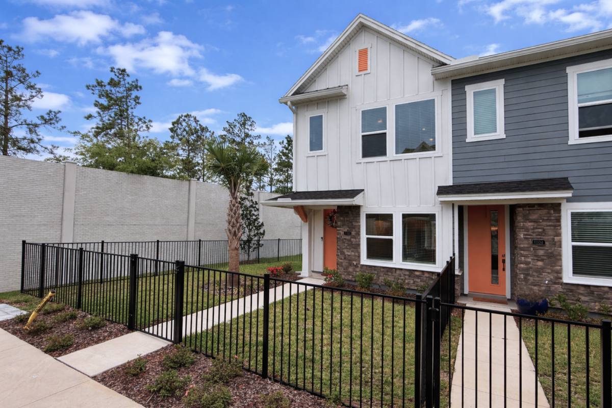 Townhouse for rent at 11102 Quantum Court, Jacksonville, FL 32256