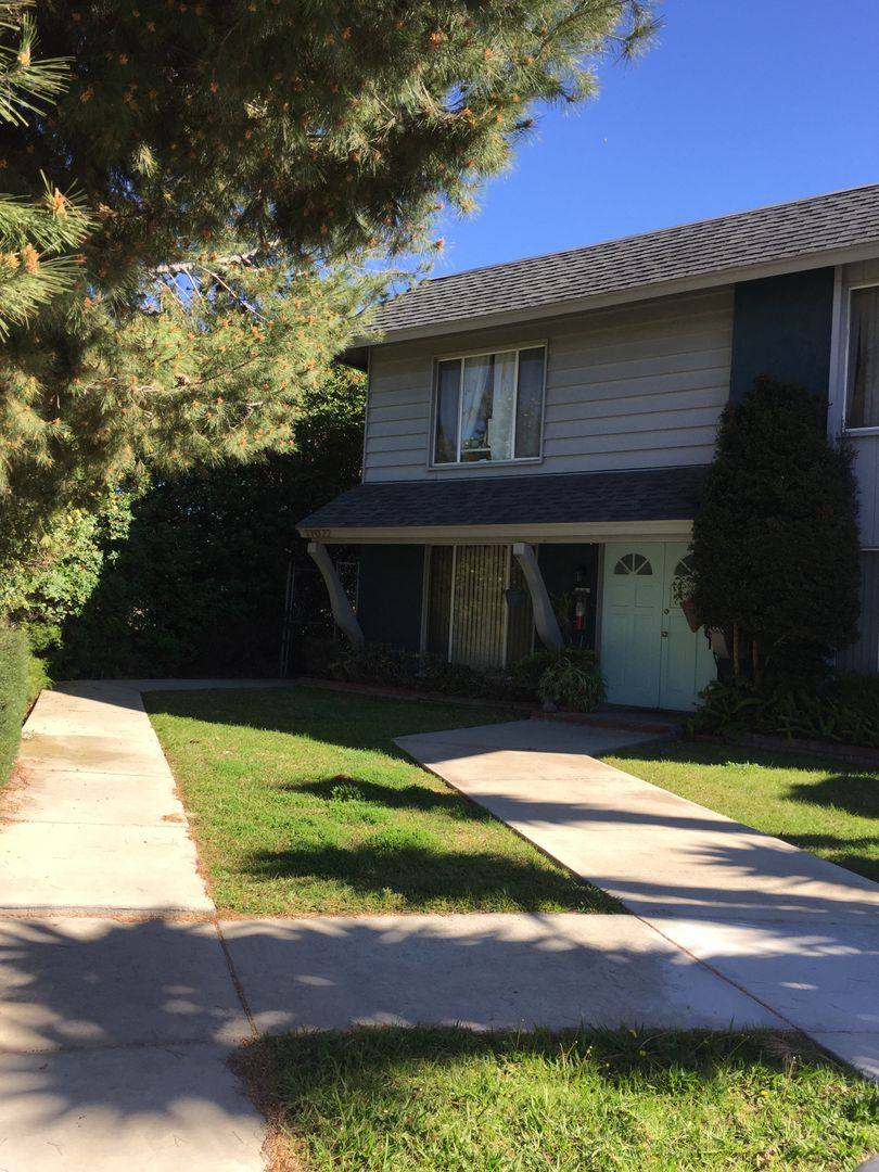 Apartment for rent at 17022 Sandra Lee Lane, Huntington Beach, CA 92649