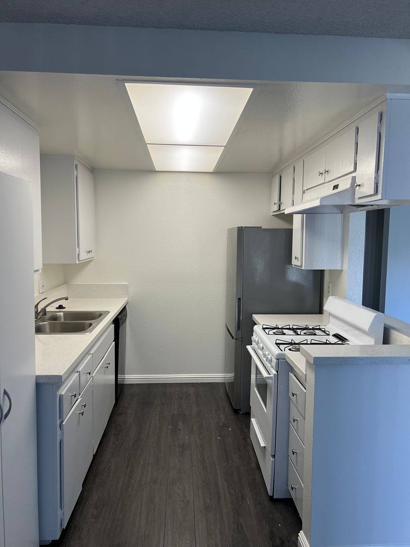 Apartment for rent at 17022 Sandra Lee Lane, Huntington Beach, CA 92649