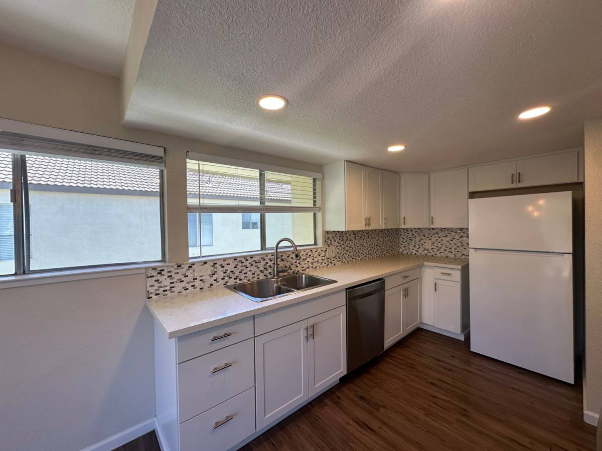Condo for rent at 3701 Colonial Dr, Modesto, CA 95356