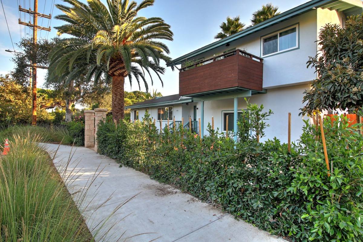 Apartment for rent at 130 S Soledad St, Santa Barbara, CA 93103