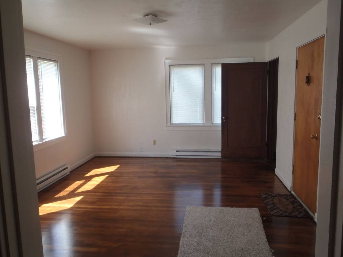 Apartment for rent at 2603 Aberdeen Ave, Aberdeen, WA 98520