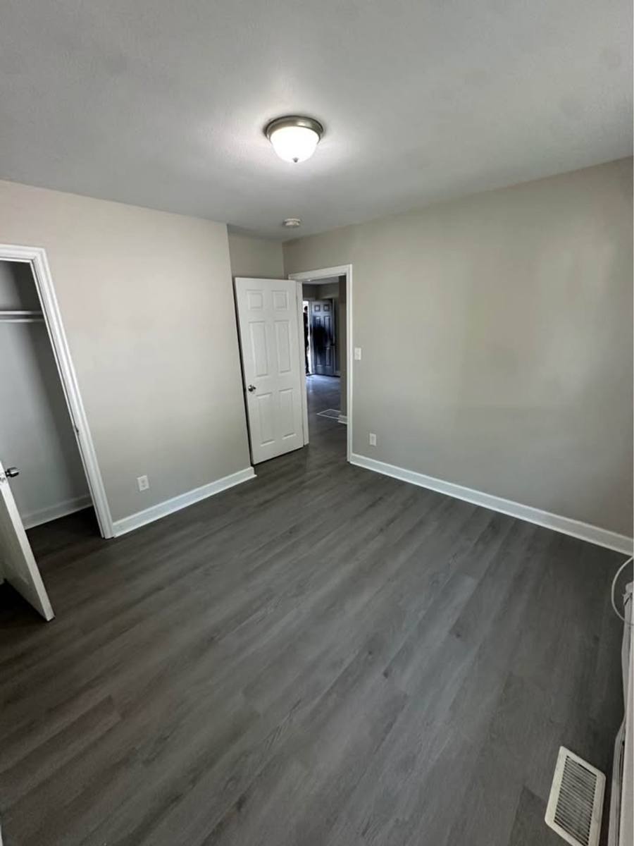 Apartment for rent at 1339-1407 Fairmont St, Charlotte, NC 28216