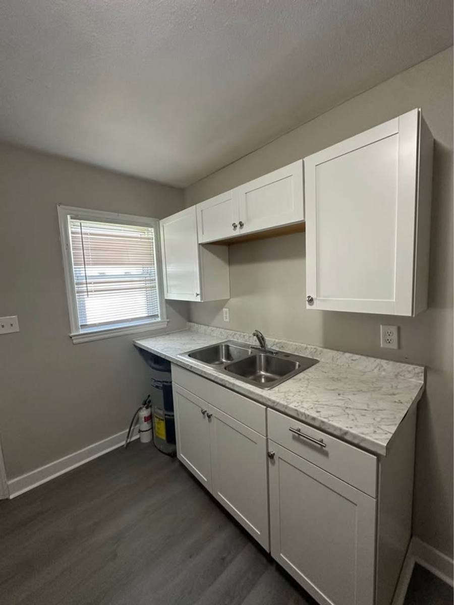 Apartment for rent at 1339-1407 Fairmont St, Charlotte, NC 28216