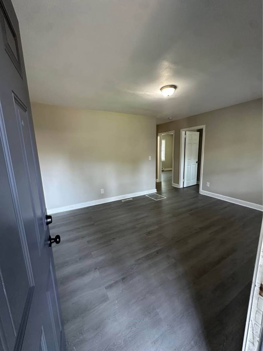 Apartment for rent at 1339-1407 Fairmont St, Charlotte, NC 28216