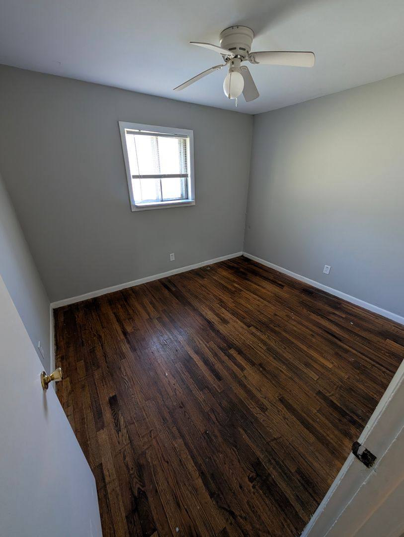 Apartment for rent at 701 S Chapman #1, Greensboro, NC 27403