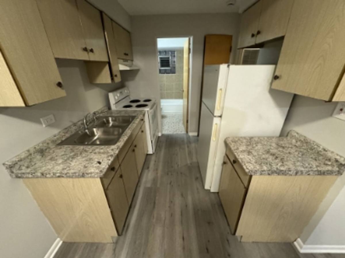Apartment for rent at 4235 Harlem Ave, Berwyn, IL 60402