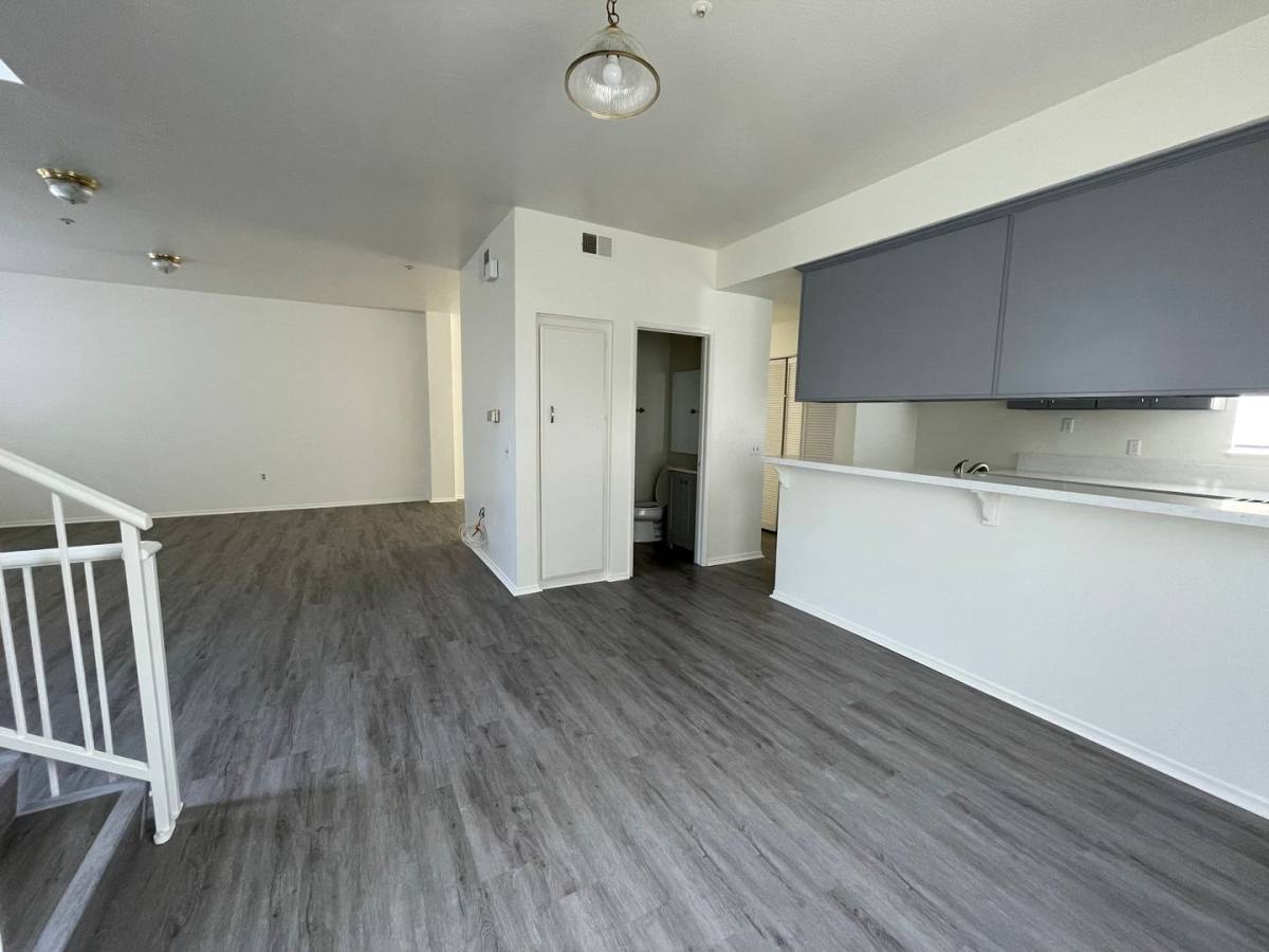 Townhouse for rent at 1506 Prospect Ave, San Gabriel, CA 91776