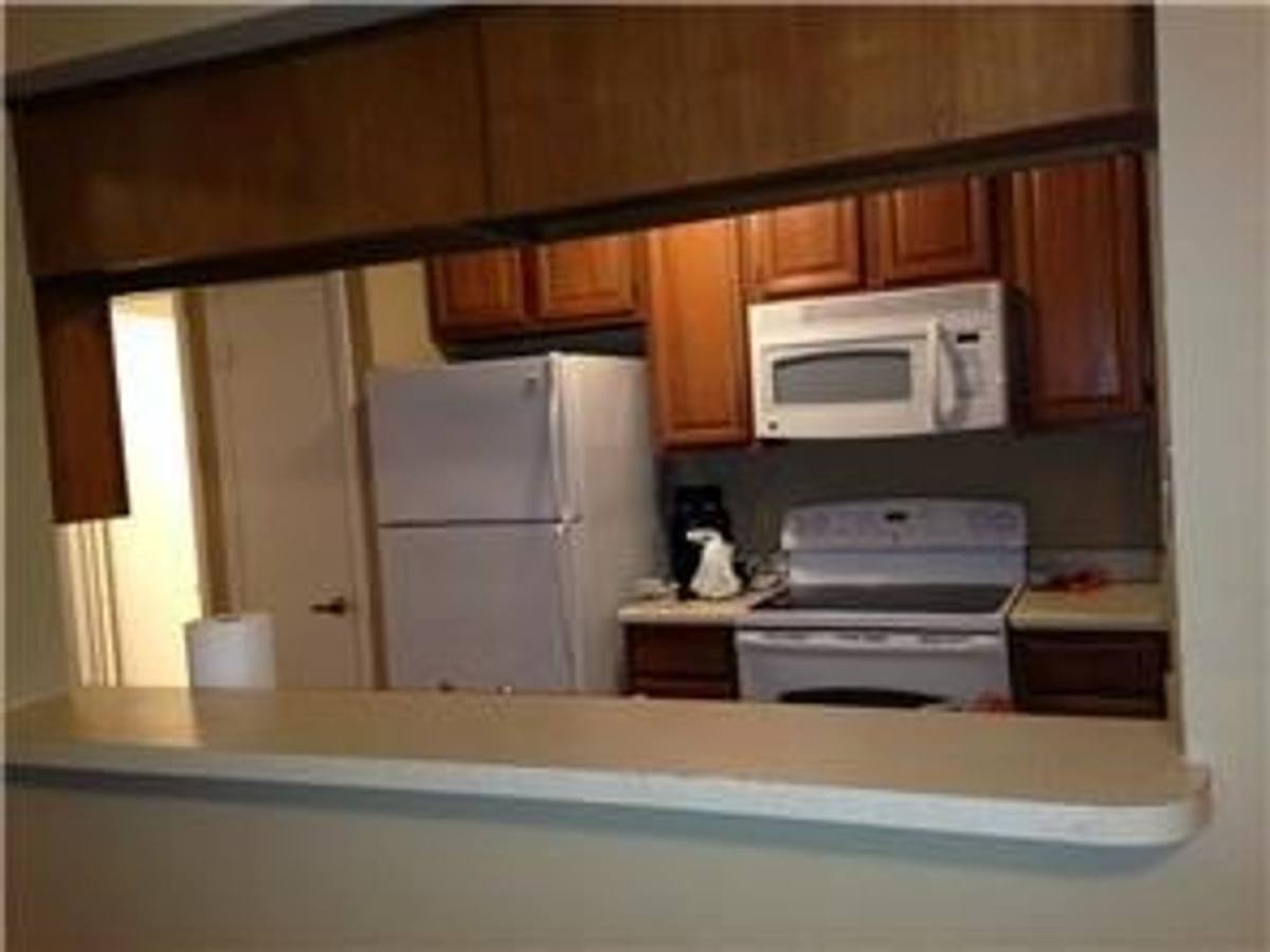 Apartment for rent at 806 W 24th St, Austin, TX 78705