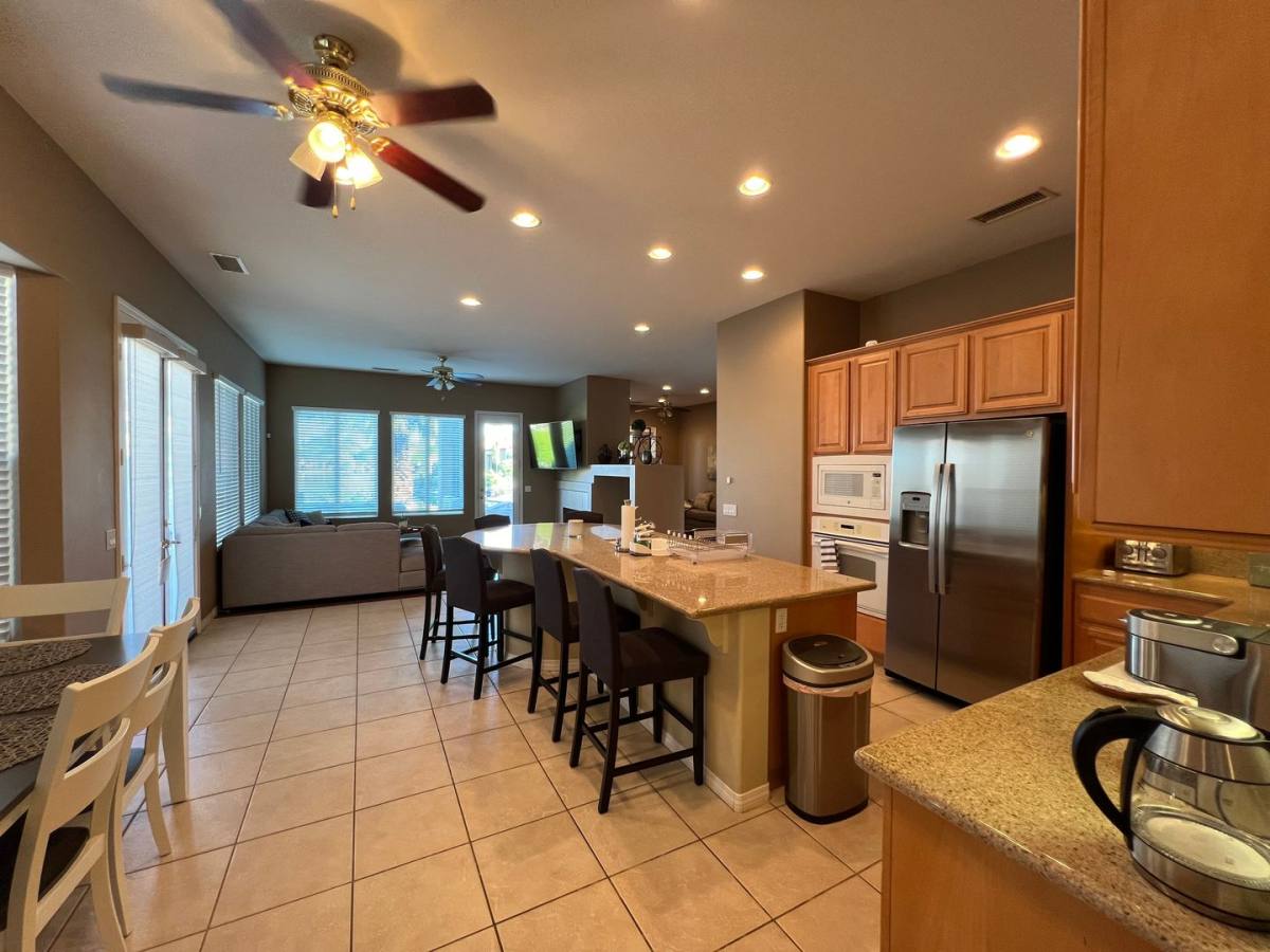 House for rent at 99 Shoreline, Rancho Mirage, CA 92270
