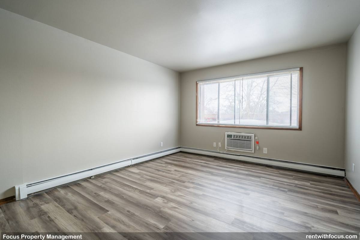 Apartment for rent at 1225 Doctors Dr, Neenah, WI 54956