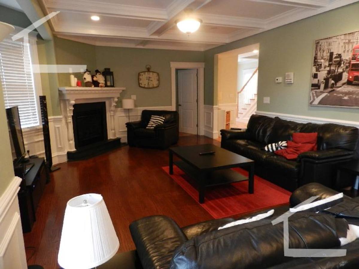 Apartment for rent at 129 Nonantum St #2E, Brighton, MA 02135