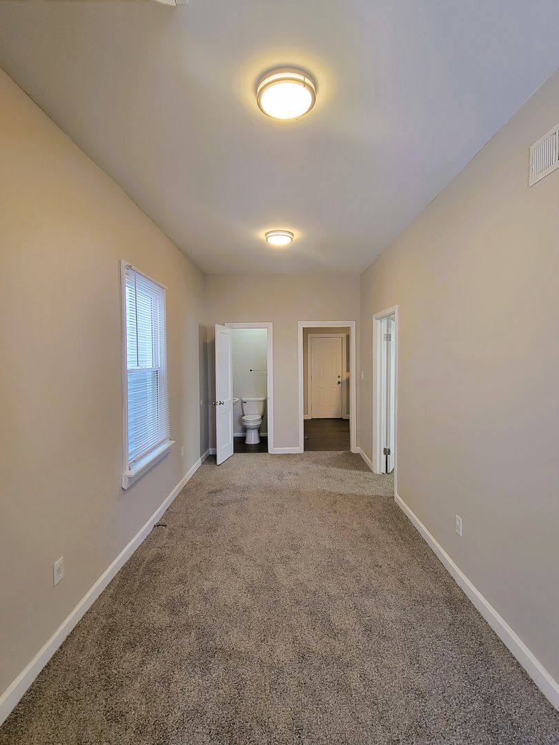 House for rent at 1709 Everett St, Richmond, VA 23224