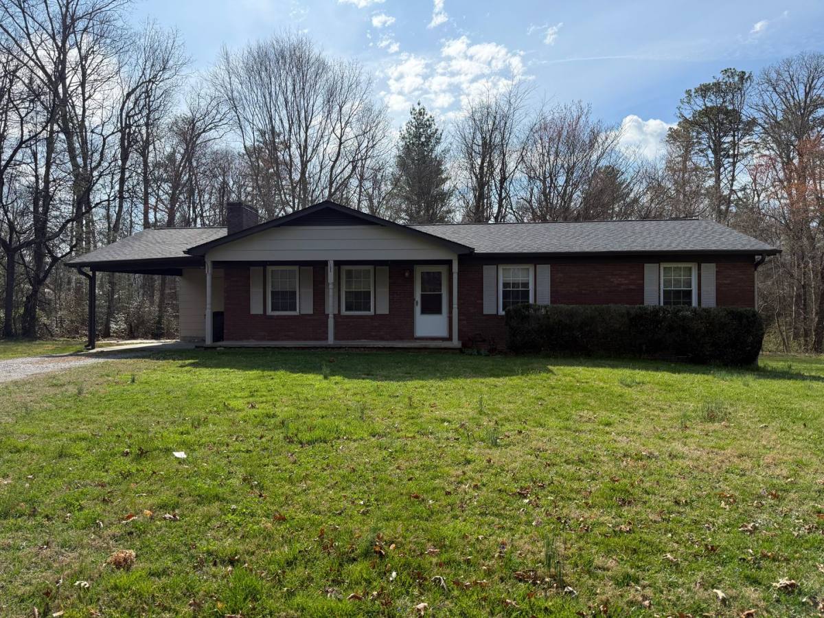 House for rent at 34 Fortune St, Black Mountain, NC 28711