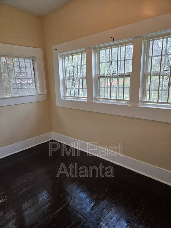 House for rent at 272 Joseph E Lowery Blvd NW, Atlanta, GA 30314