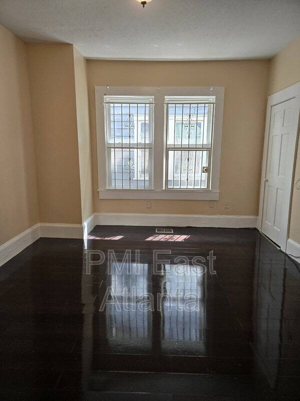 House for rent at 272 Joseph E Lowery Blvd NW, Atlanta, GA 30314