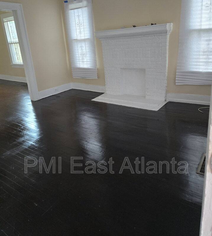 House for rent at 272 Joseph E Lowery Blvd NW, Atlanta, GA 30314