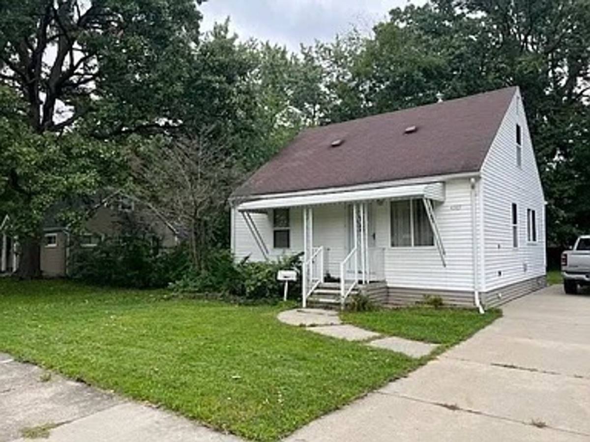 House for rent at 4565 Flemming St, Dearborn Heights, MI 48125