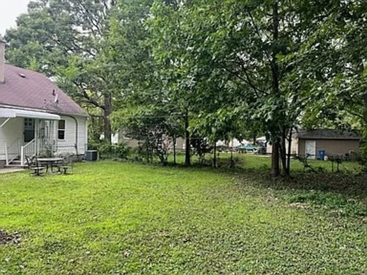 House for rent at 4565 Flemming St, Dearborn Heights, MI 48125