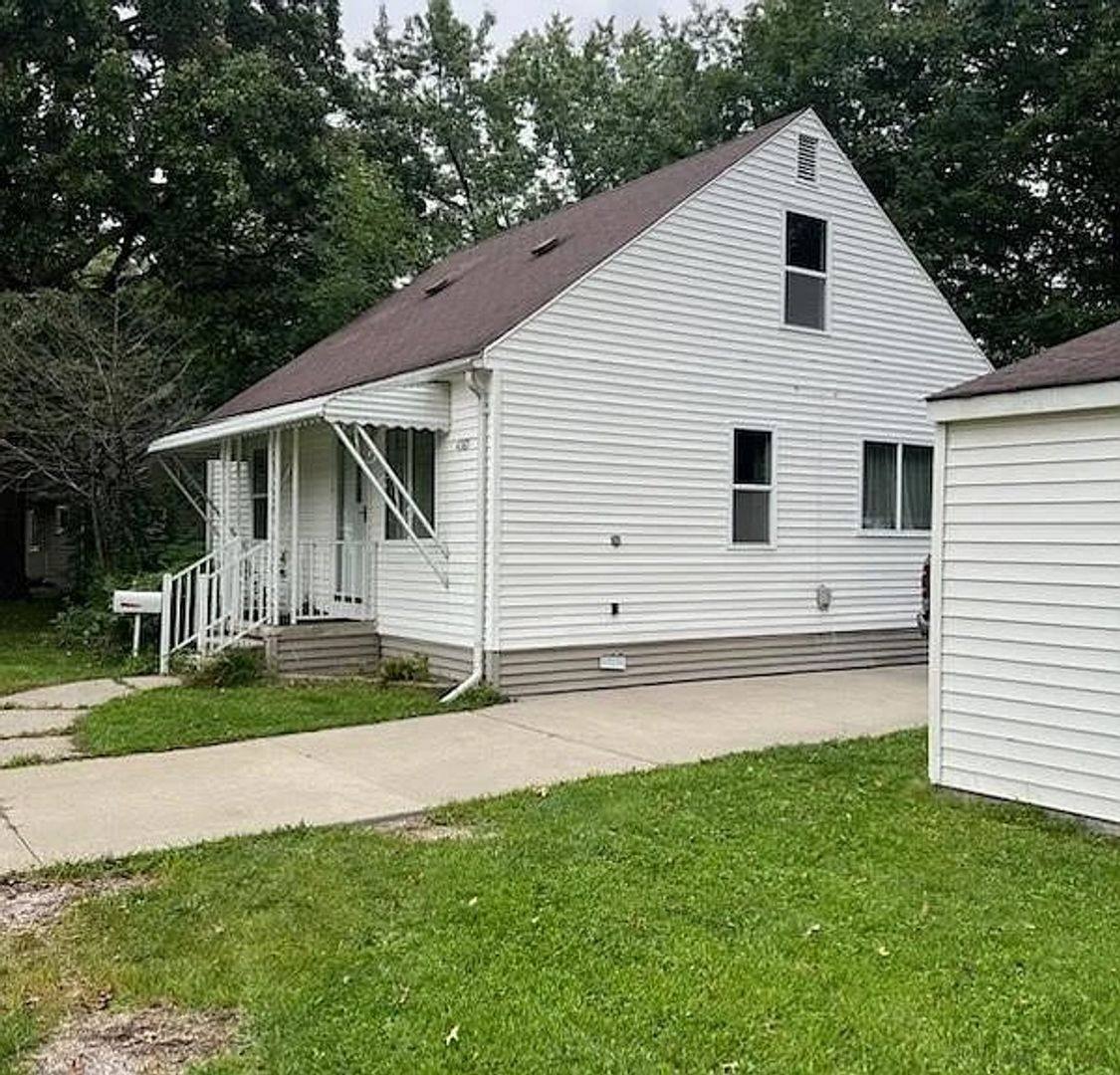House for rent at 4565 Flemming St, Dearborn Heights, MI 48125