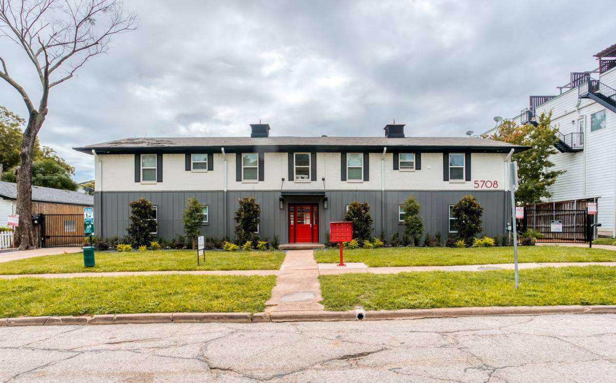 Apartment for rent at 5708 Hudson St, Dallas, TX 75206