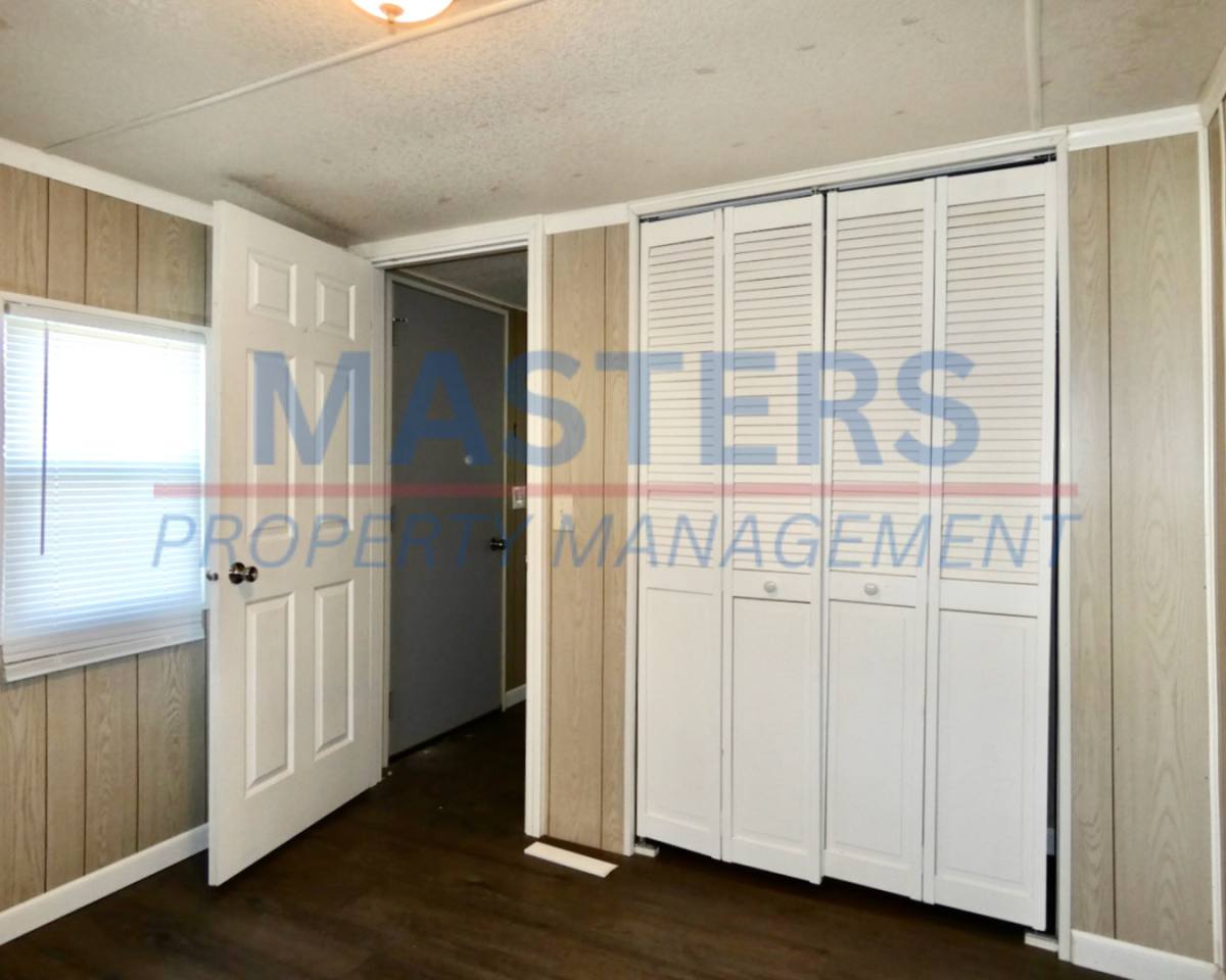 Apartment for rent at 10635 Ford Rd, Perrysburg, OH 43551