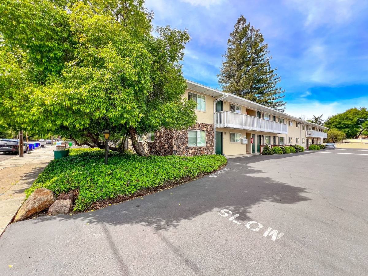 Apartment for rent at 1782 Pine, Napa, CA 94559