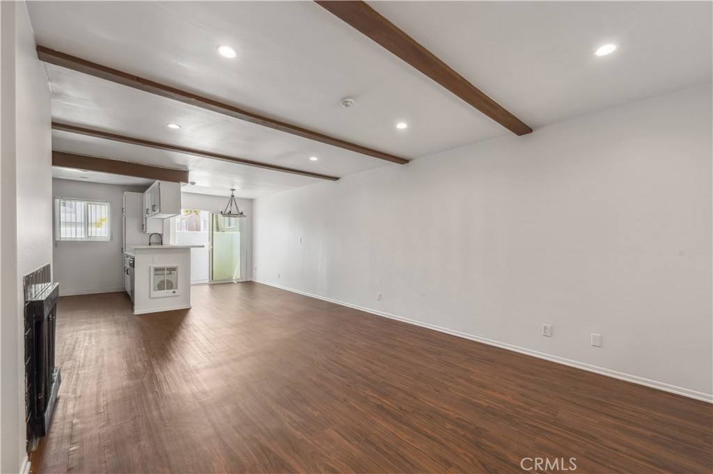 Apartment for rent at 415 S Prospect Ave #219, Redondo Beach, CA 90277